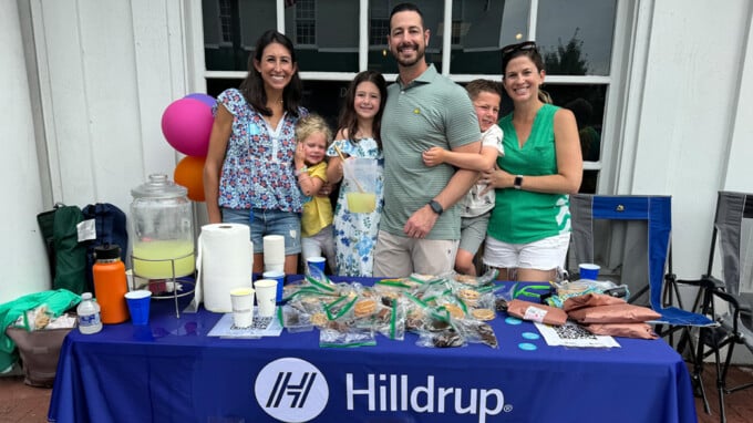 Team Hilldrup at our Fredericksburg LemonAid Stand event.